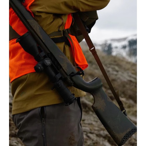 Bastion Tikka crosse - 24 oz, prise verticale